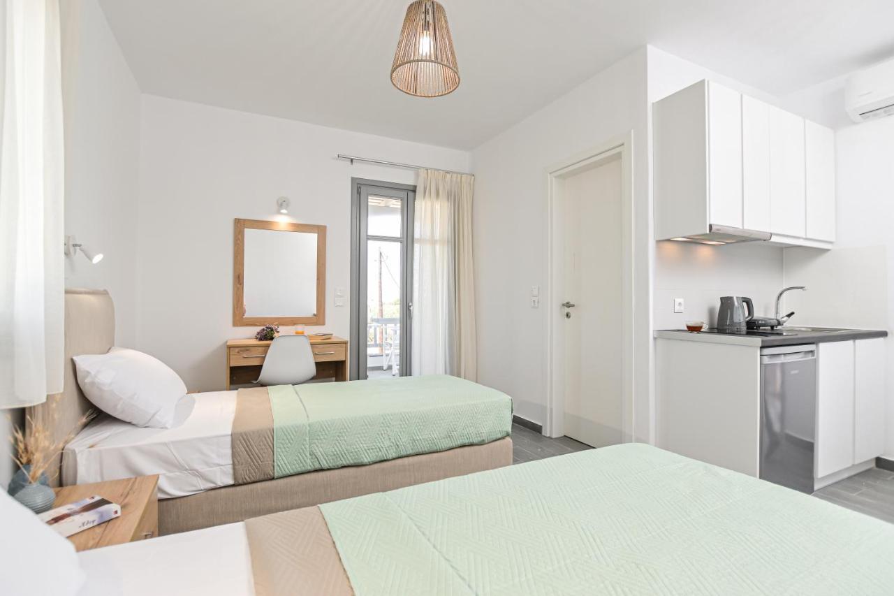 Vive Mare Plaka II Aparthotel Екстериор снимка