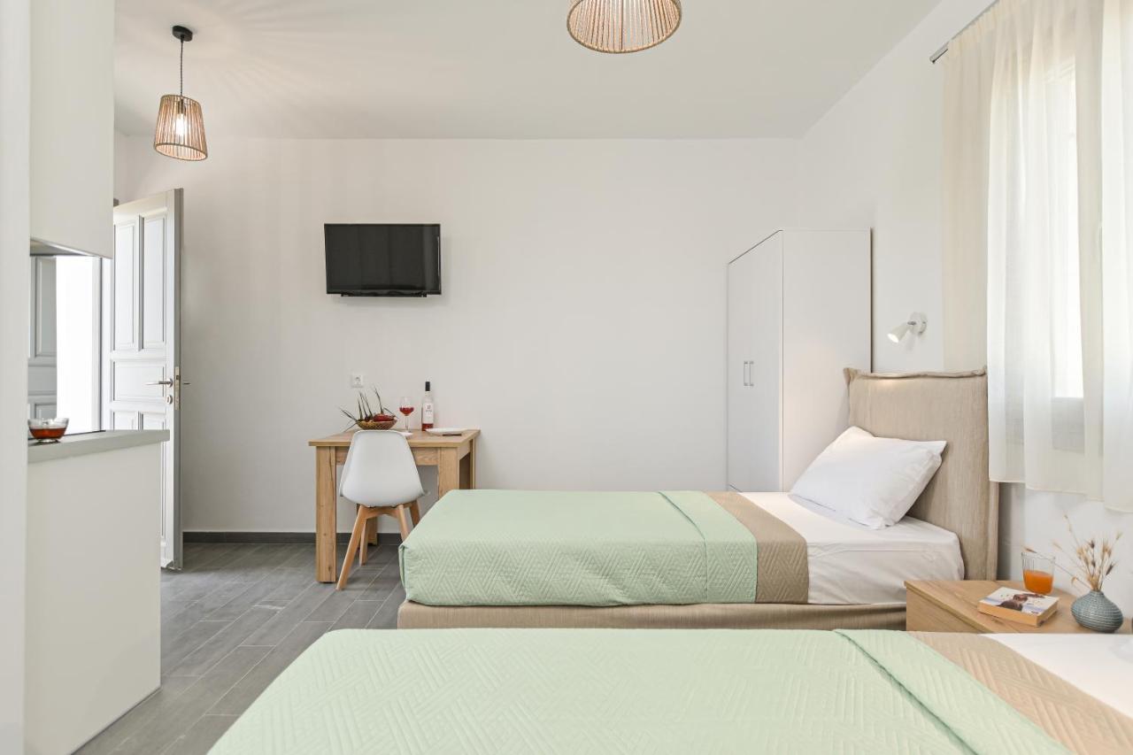 Vive Mare Plaka II Aparthotel Екстериор снимка