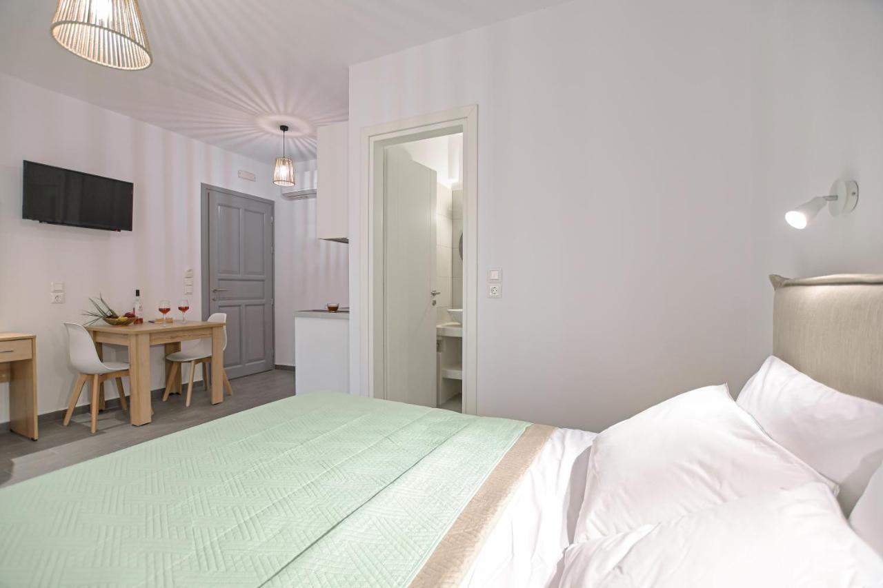 Vive Mare Plaka II Aparthotel Екстериор снимка