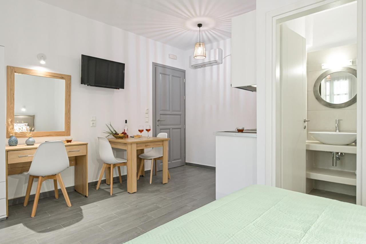 Vive Mare Plaka II Aparthotel Екстериор снимка
