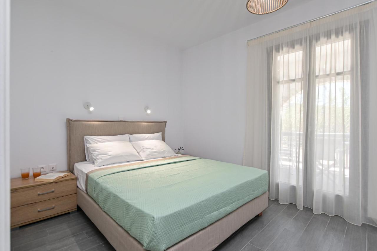 Vive Mare Plaka II Aparthotel Екстериор снимка