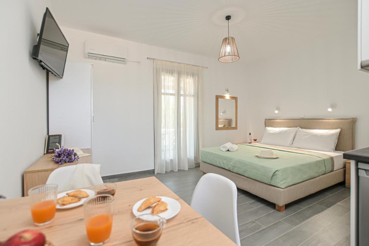 Vive Mare Plaka II Aparthotel Екстериор снимка